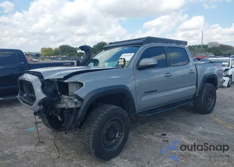 2020 Toyota Tacoma Trd Off-Road z USA, uszkodzony, nr VIN 3TMCZ5AN1LM351625